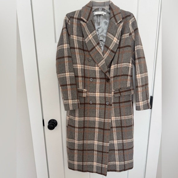 Astr raquel coat  Plaid Double-Breasted Coat - Picture 8 of 16